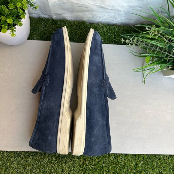 To Boot New York
ADAM DERRICK
Cassidy Navy Slip On
$365men size 11.5 gently used - Picture 11 of 16